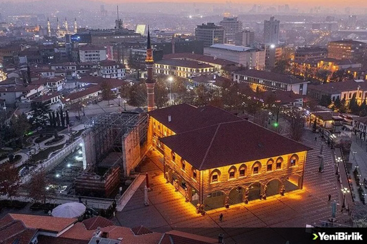 Hacı Bayram-ı Veli Camisi ve çevresi FPV dronla görüntülendi