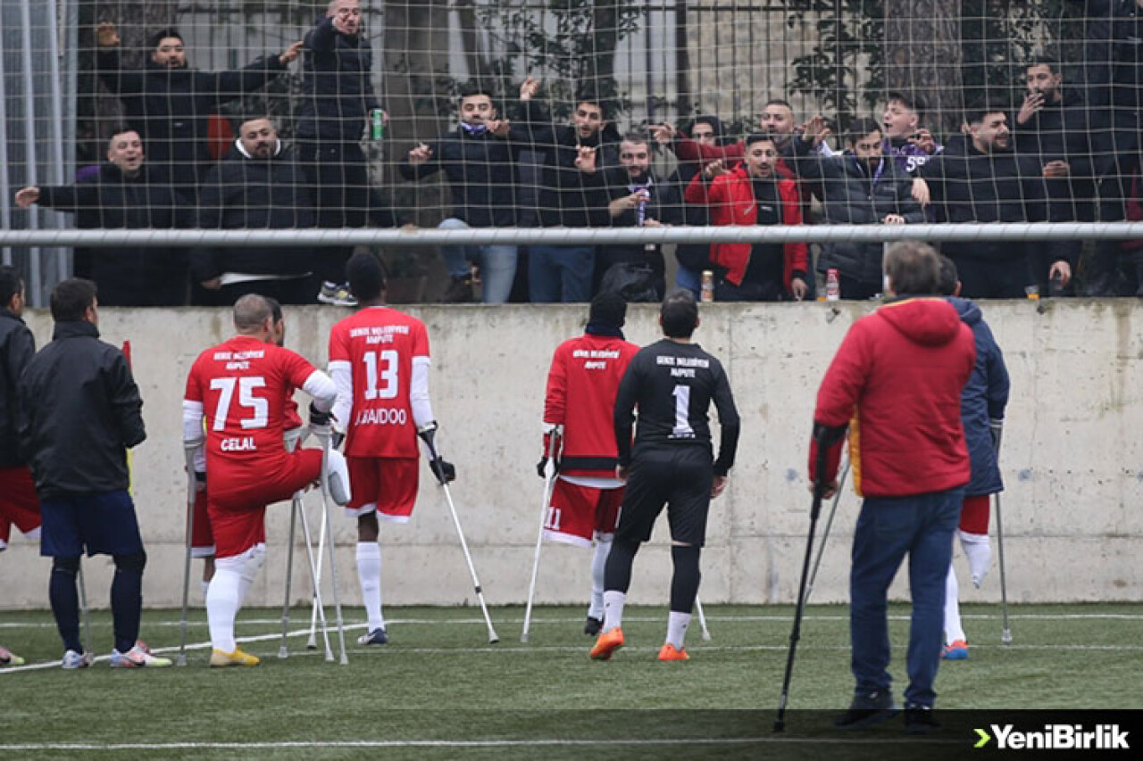 Ampute futbolcular başarılarıyla toplumun engelli bireylere karşı önyargılarını yıkıyor