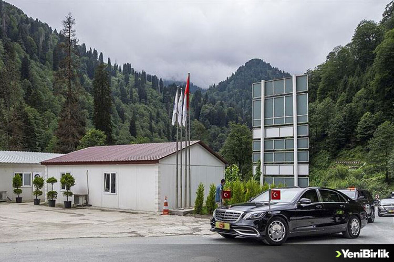 Cumhurbaşkanı Erdoğan Ayder Yaylası'nda incelemelerde bulundu