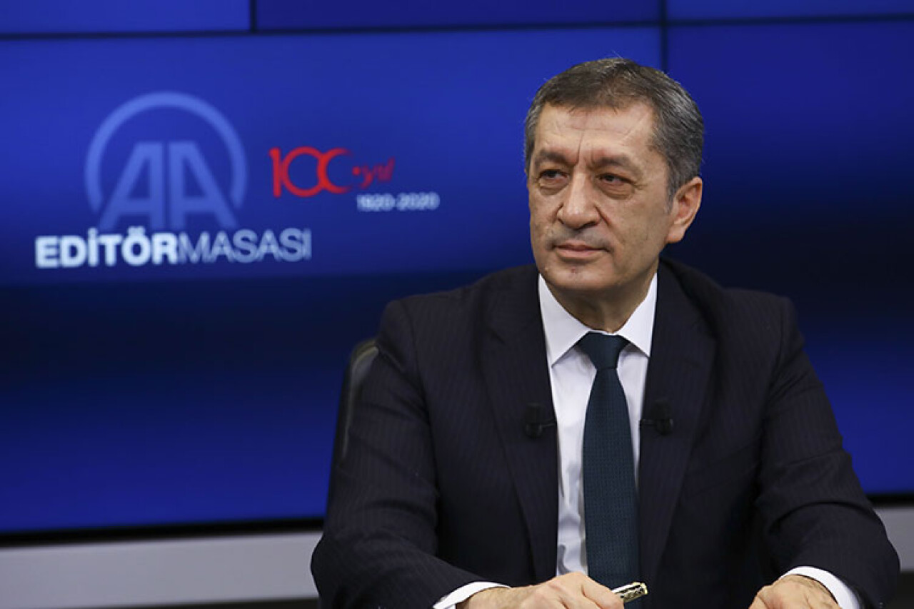 Milli Eğitim Bakanı Selçuk: Kovid-19 aşısı eğitimi yüz yüze yapmamızın önünü açacak
