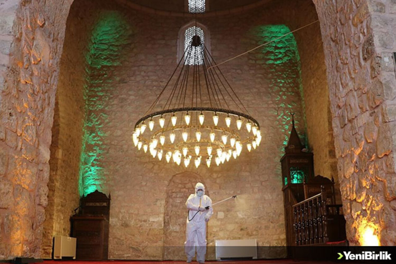 Güneydoğu'daki ecdat yadigarı camiler ramazana hazır