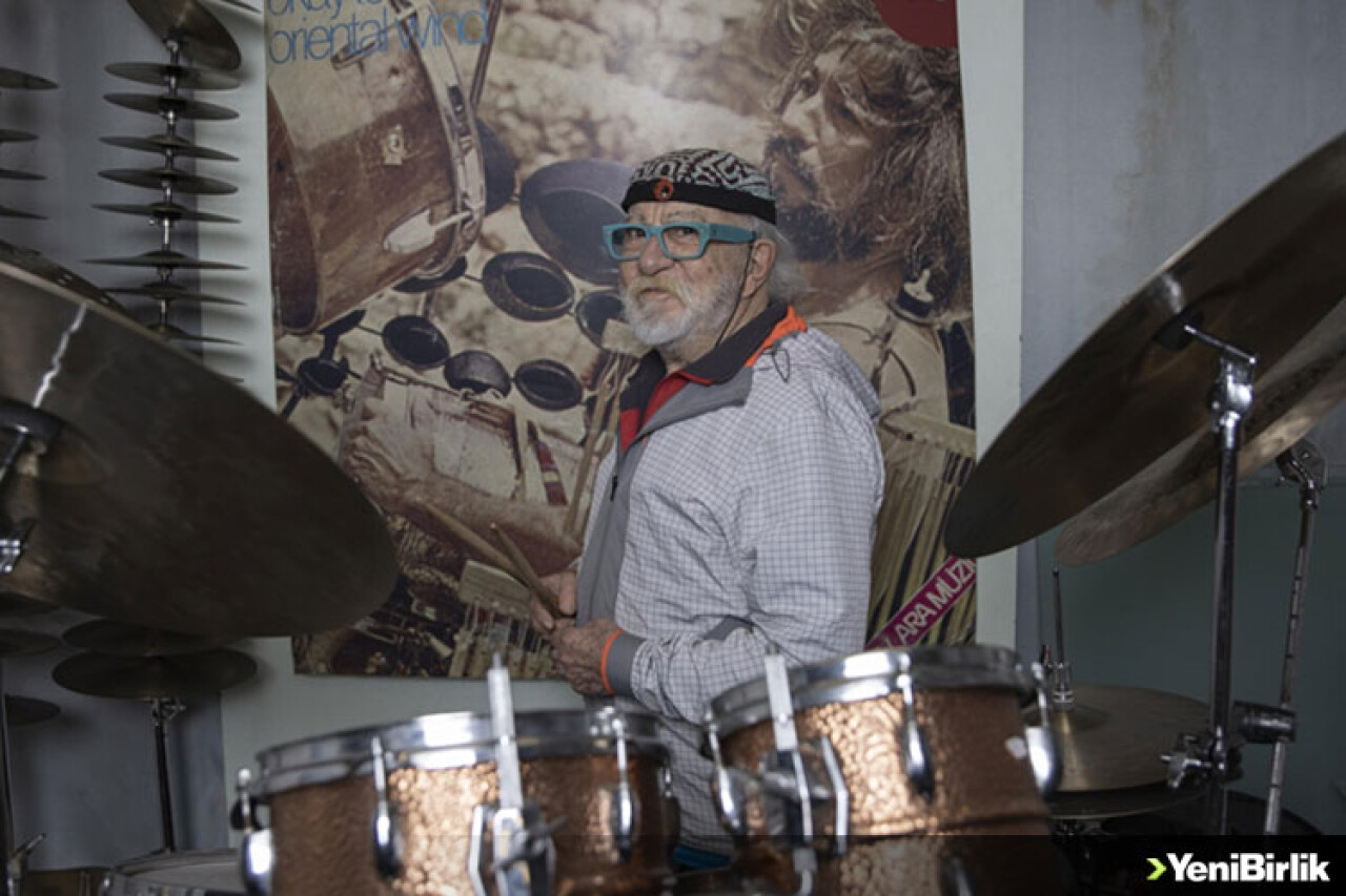 Caz Müzisyeni Okay Temiz: Yaptığım şeyler alkış alayım diye değil