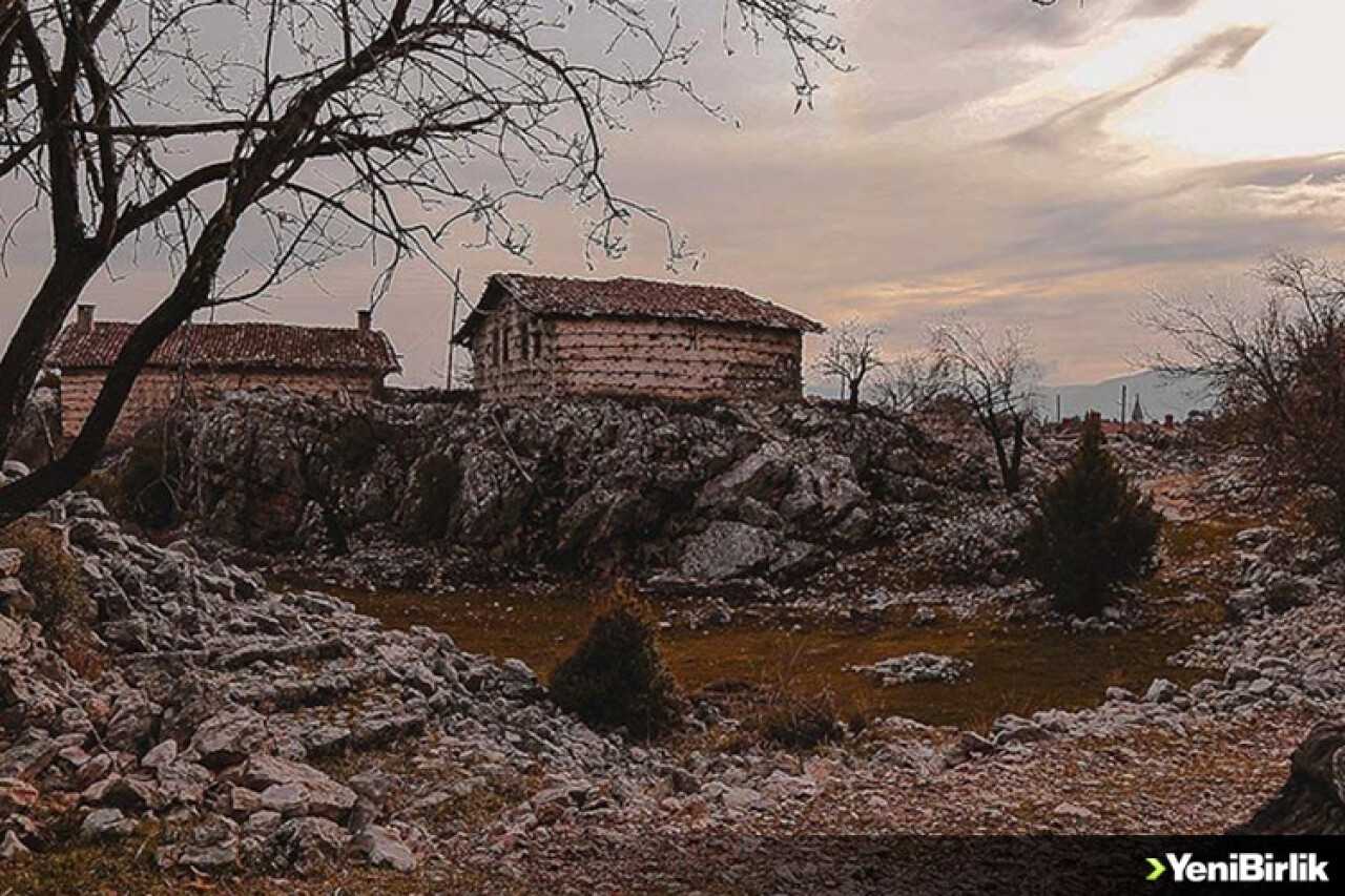 Yıllara meydan okuyan tarihi 'düğmeli evler' restorasyonla ayağa kaldırılıyor