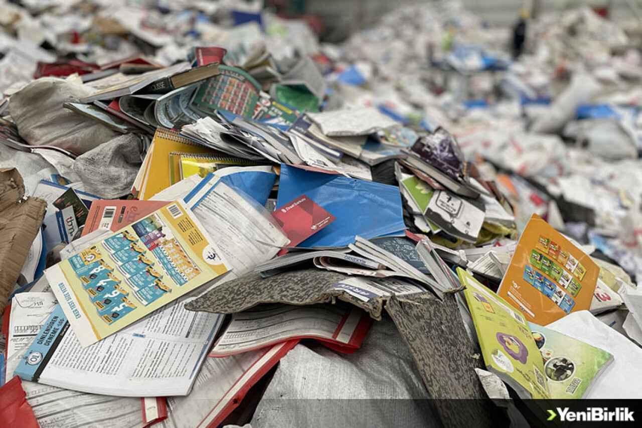 Optik sistemle ayrıştırılan atık kağıtlar ihracata katkı sağlıyor