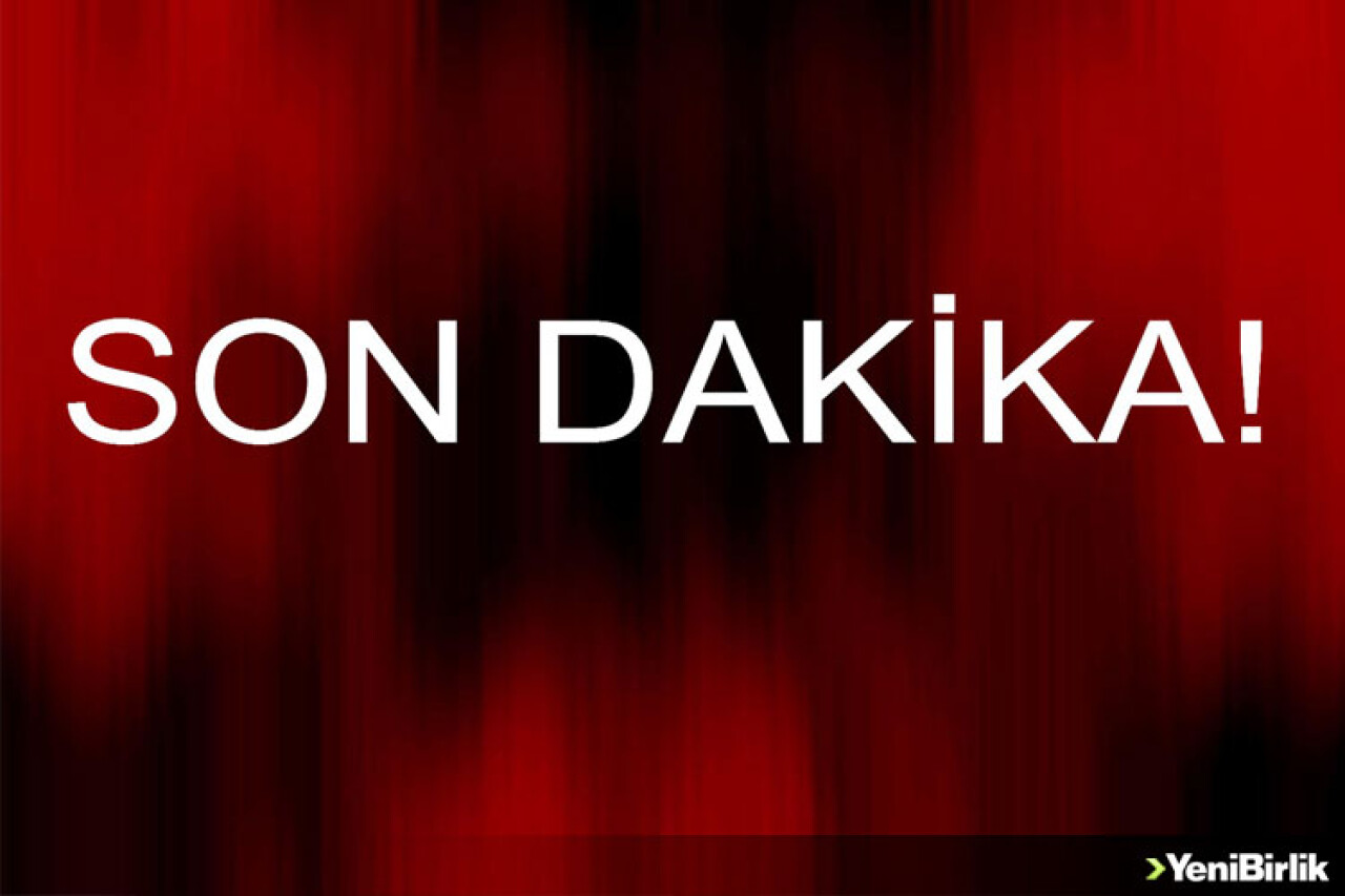 İstanbul'da iki katlı halk otobüsü devrildi