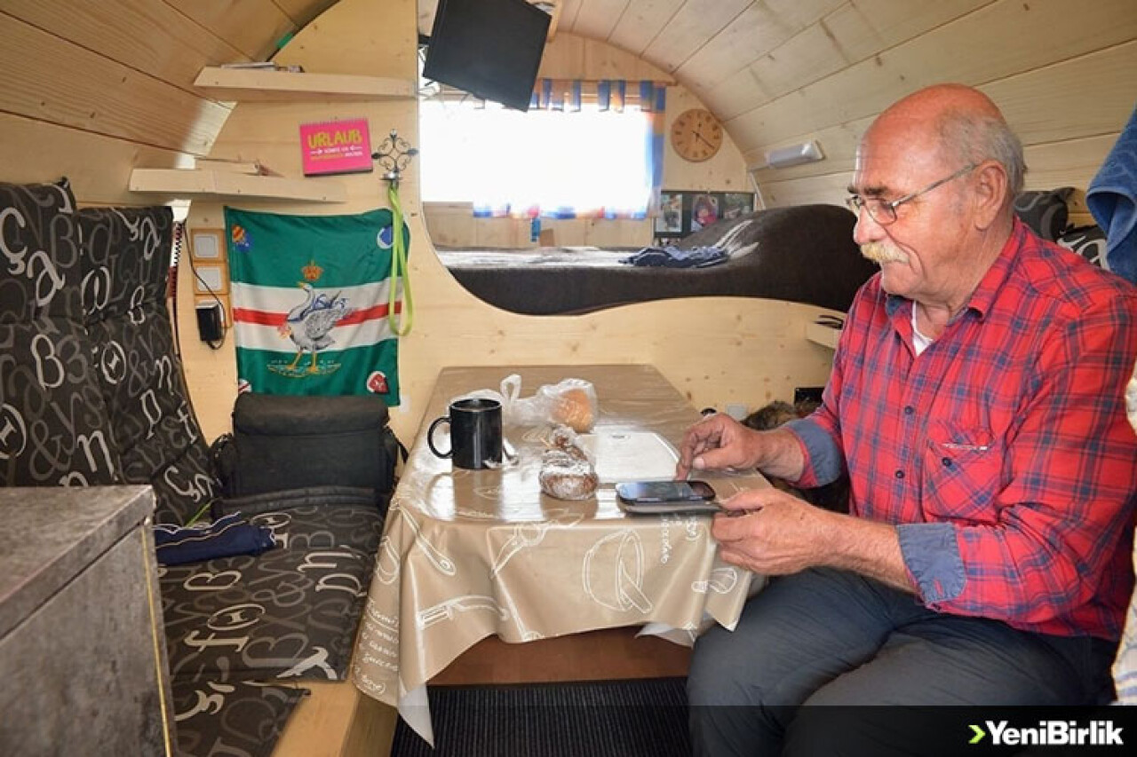 Traktörünü Karavana Çevirdi; Dünya Kupası İçin Rusya Yollarına Düştü