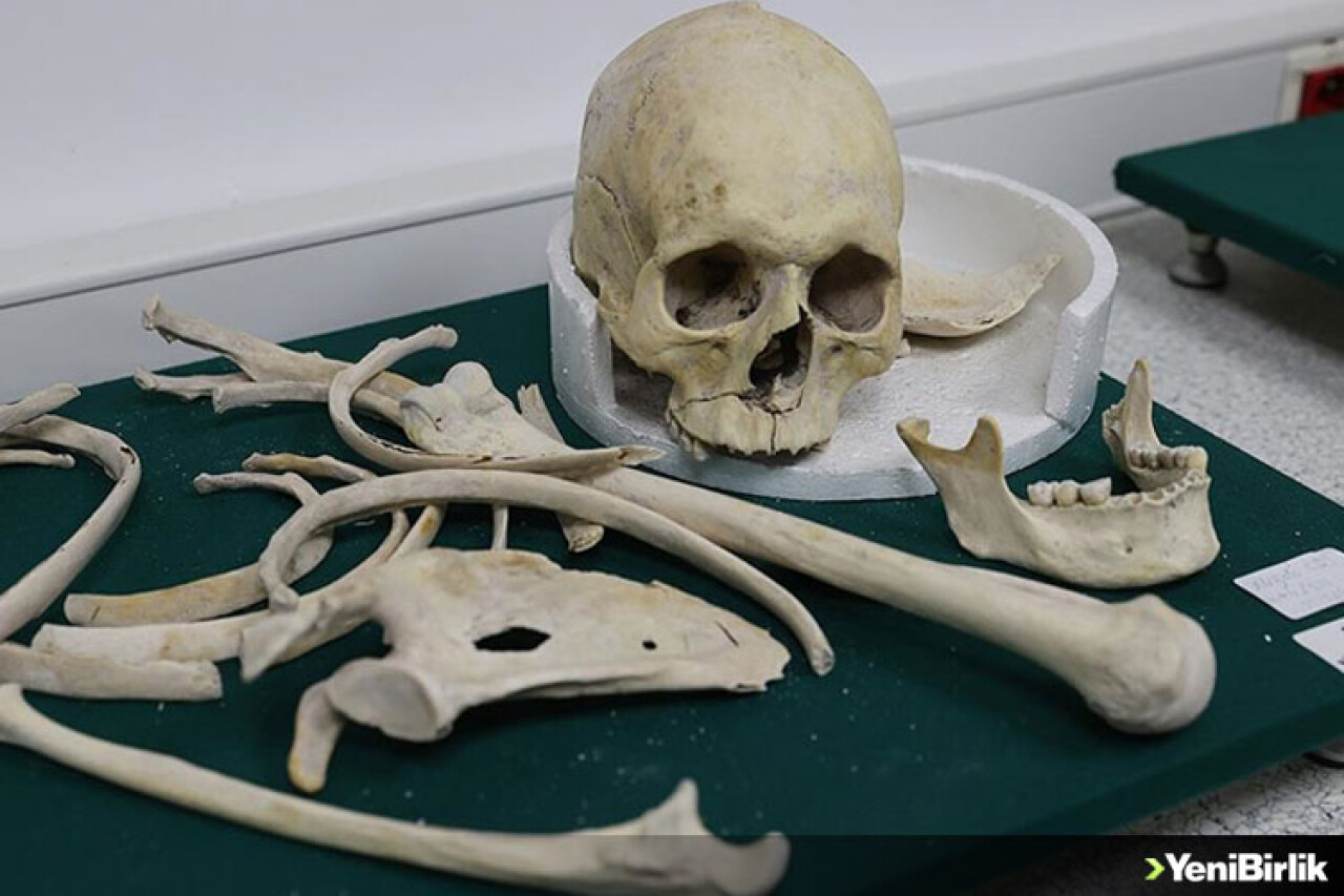 Kovid-19 testi pozitif çıkan şüpheli ölümlerin otopsisi, negatif basınçlı odalarda yapılıyor