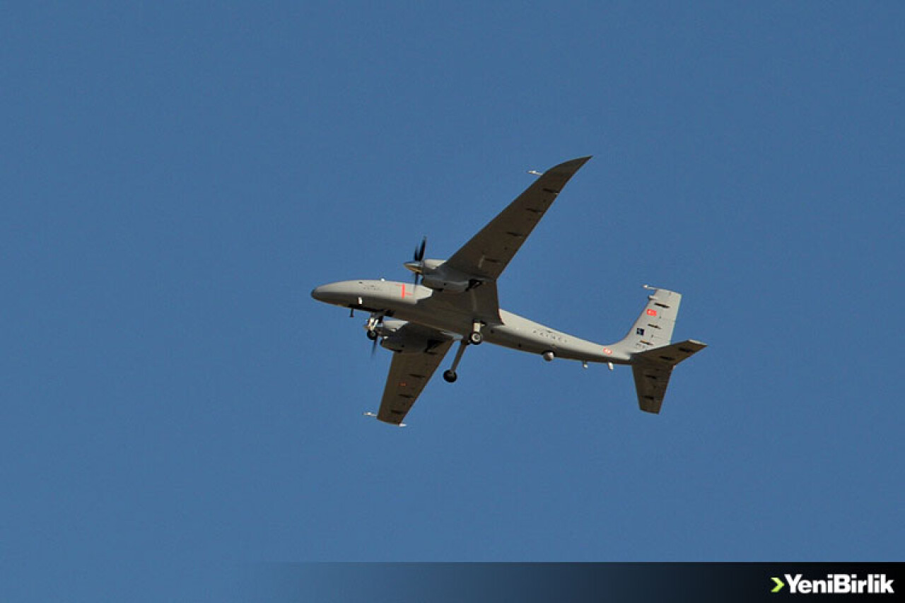 Bayraktar AKINCI TİHA'nın ikinci prototipi ilk uçuş testini başarıyla tamamladı