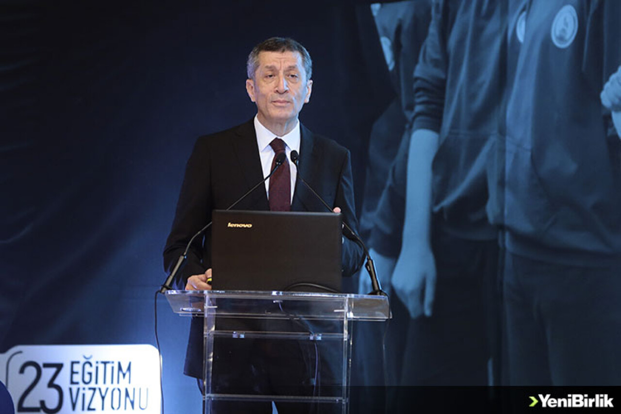 "Liselere yeni eğitim modelinin ilk sınavı 2024 yılında yapılacak"