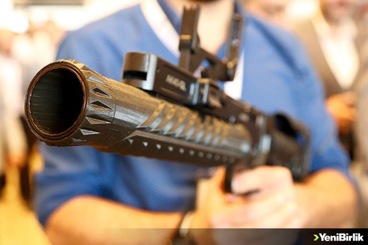 Yerli 'Bomba Atarlar' Kışla Yolunda