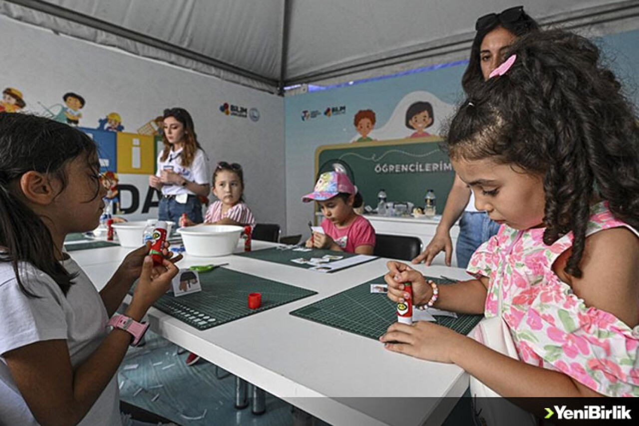 TEKNOFEST Bilim Sokağı'ndaki atölyeler çocukların uğrak yeri oldu