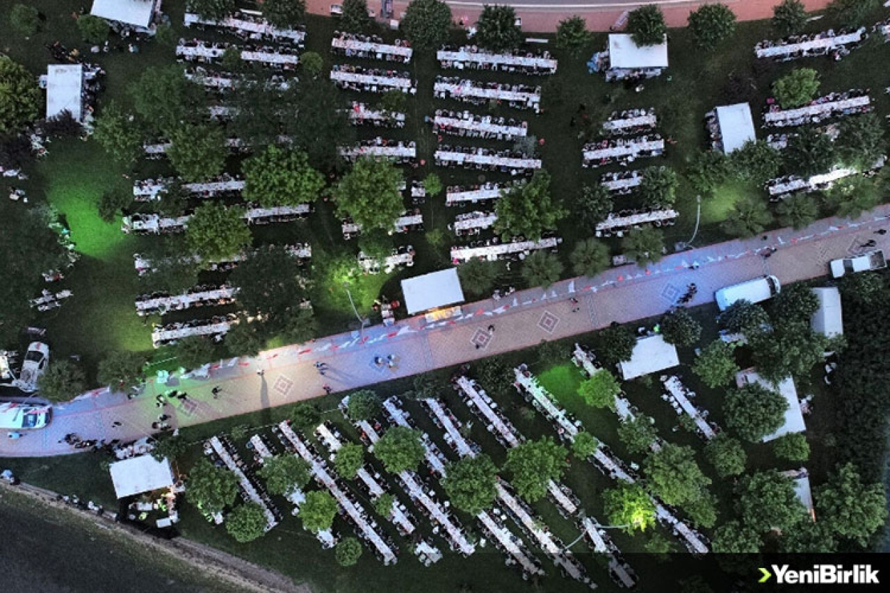 Her Akşam 5 Bin Kişi Bu İftar Sofrasında Buluşuyor