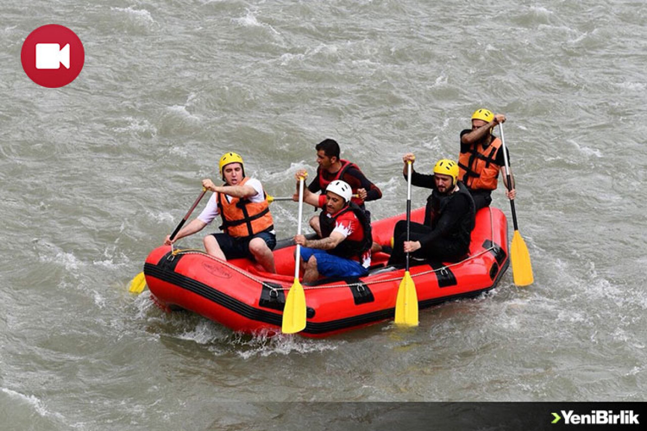 Tunceli Valisi Rafting Yaptı