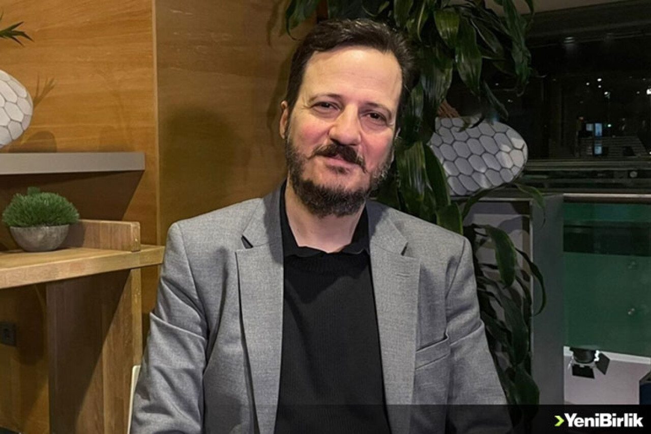 Grammy'de finale kalan Mehmet Ali Sanlıkol, çalışmalarında caz ile Türk müziğini birleştiriyor