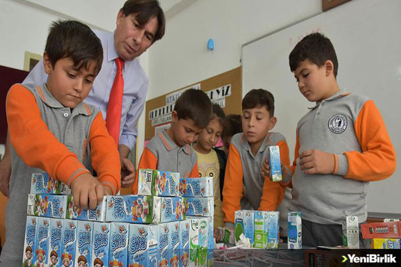 Öğrencilere 'sürpriz proje'yle sütü sevdirdi