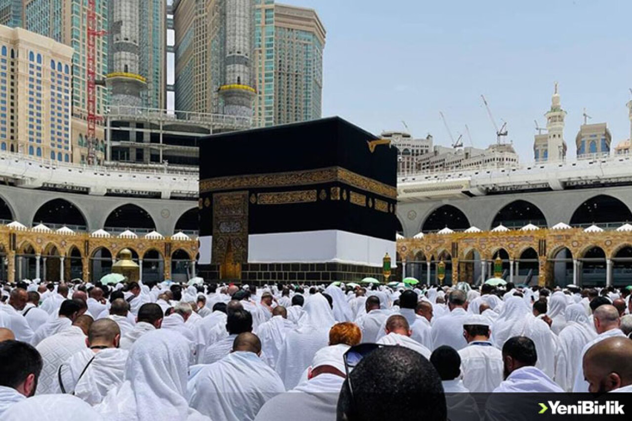 Diyanet'ten "kurasız hac turları"na ilişkin uyarı