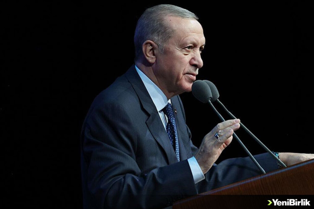 "Zulüm karşısında susanlar da en az zalimler kadar akan kana ortaktır"