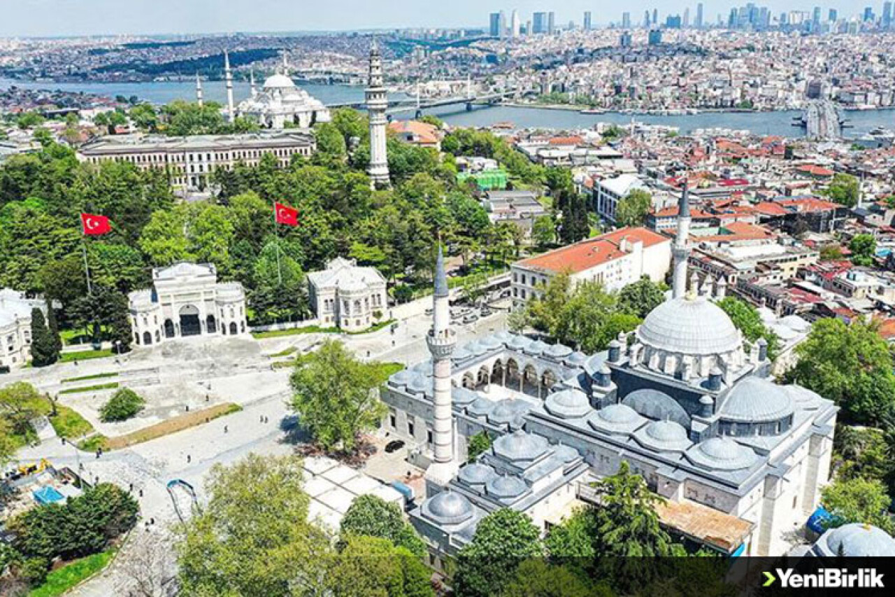 5 asırlık Beyazıt Camisi 8 yıllık restorasyonla ihya edildi