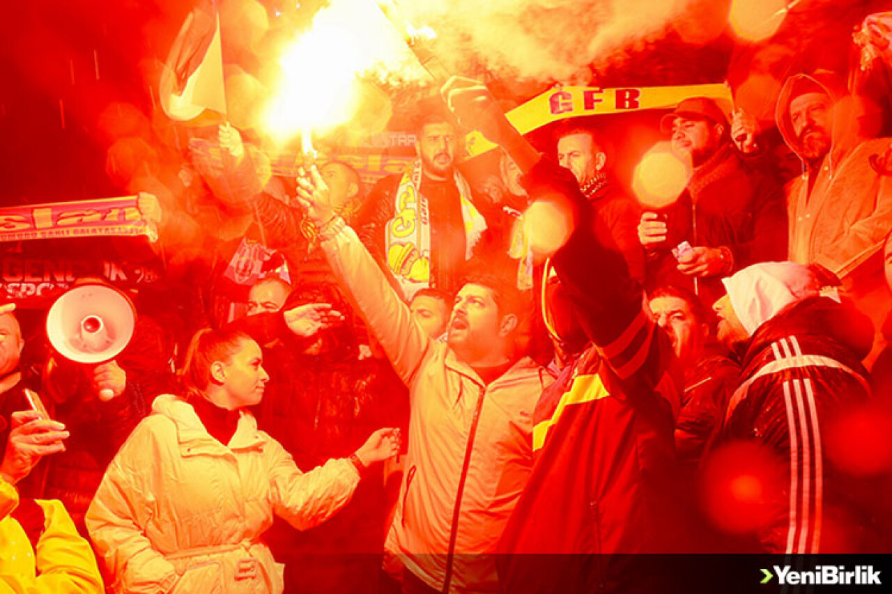 Futbol taraftar gruplarından İsrail'e "Filistin" tepkisi