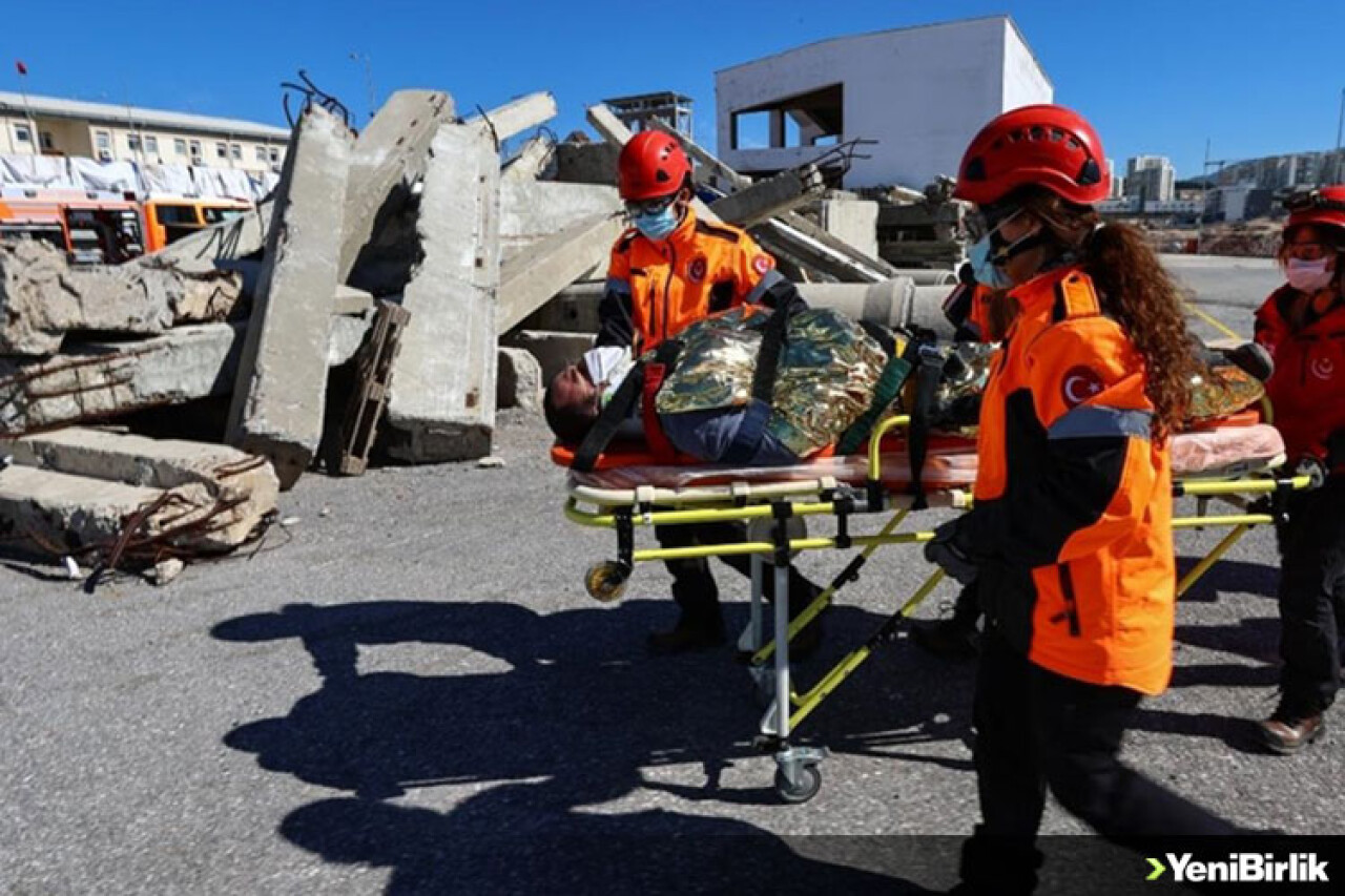 Hayat kurtaran kadın itfaiyeciler her zaman göreve hazır