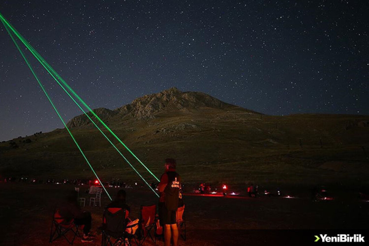 "Antalya Gökyüzü Gözlem Etkinliği"nde katılımcılar meteor yağmuruna odaklandı