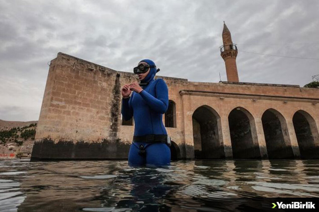 Milli sporcu Şahika Ercümen Halfeti'de Sıfır Atık Dalışı gerçekleştirdi