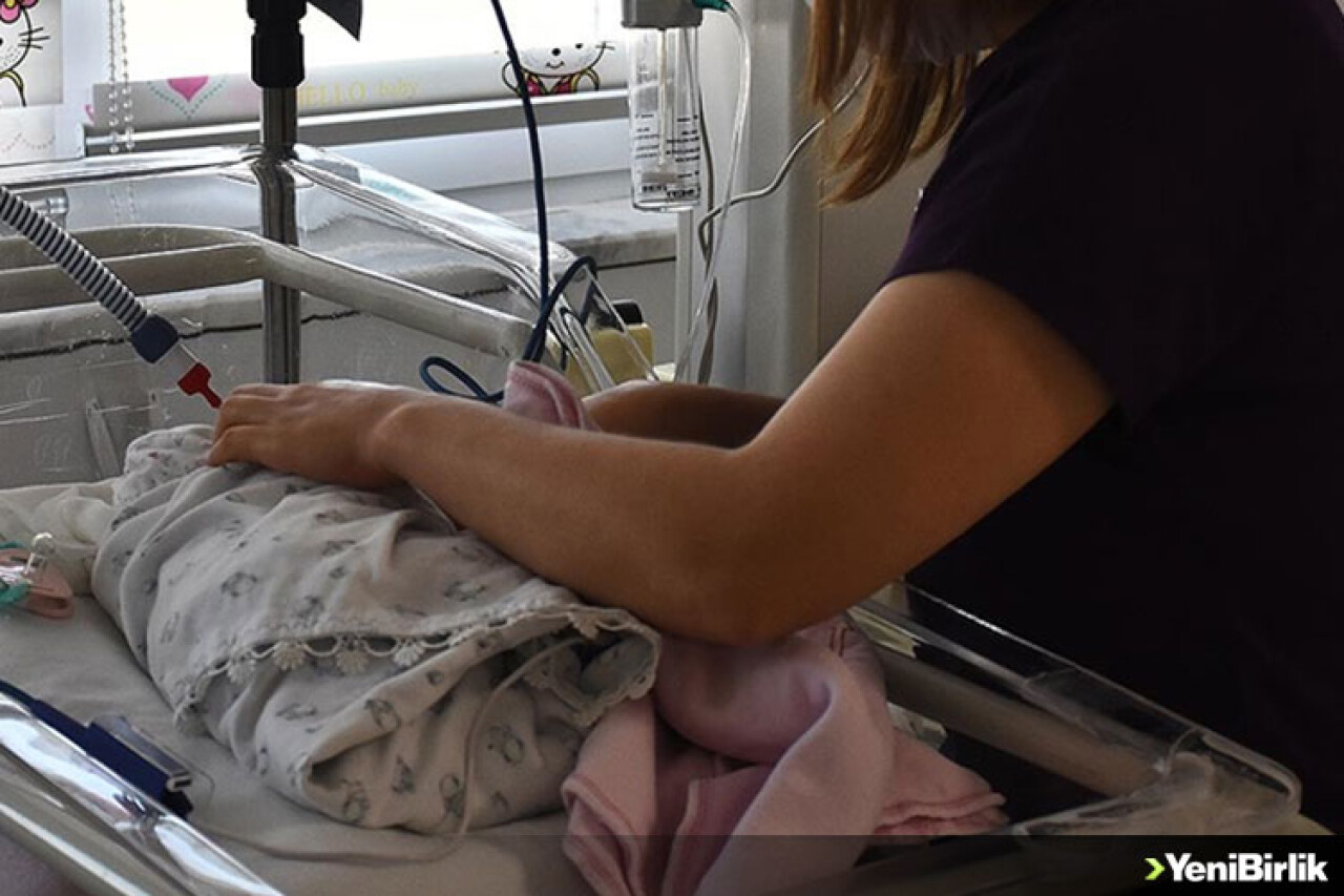 Aşı olmayan hamilelere 'bebekleriniz de tehlikede' uyarısı