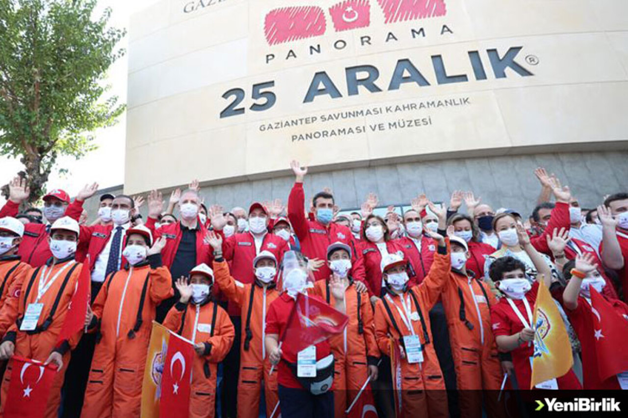 TEKNOFEST'te 'HackZeugma' yarışmalarıyla geleceğin siber kahramanları yetişecek