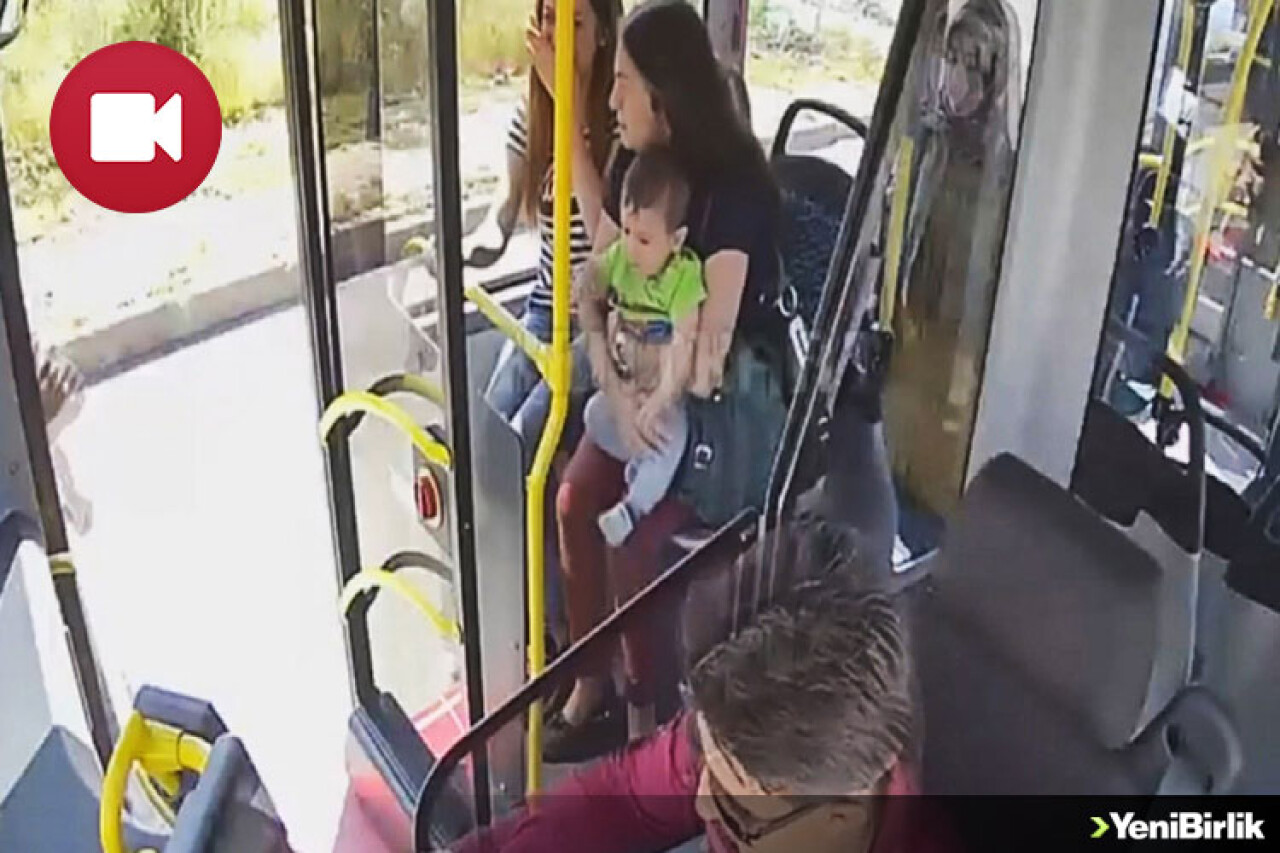 Kahraman Şoför Yaralı Bebek Ve Annesini Hastaneye Yetiştirdi