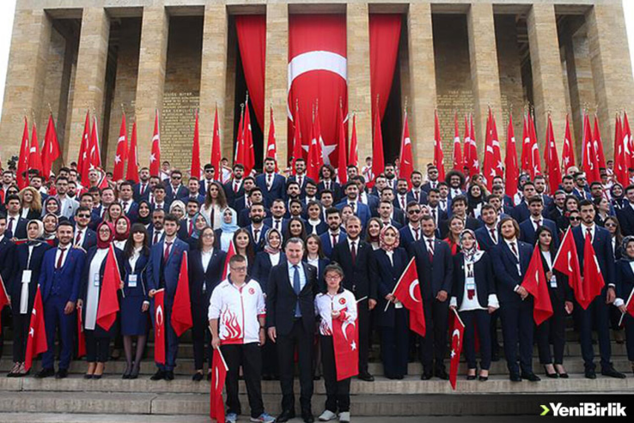 19 Mayıs Tüm Yurtta Coşkuyla Kutlandı