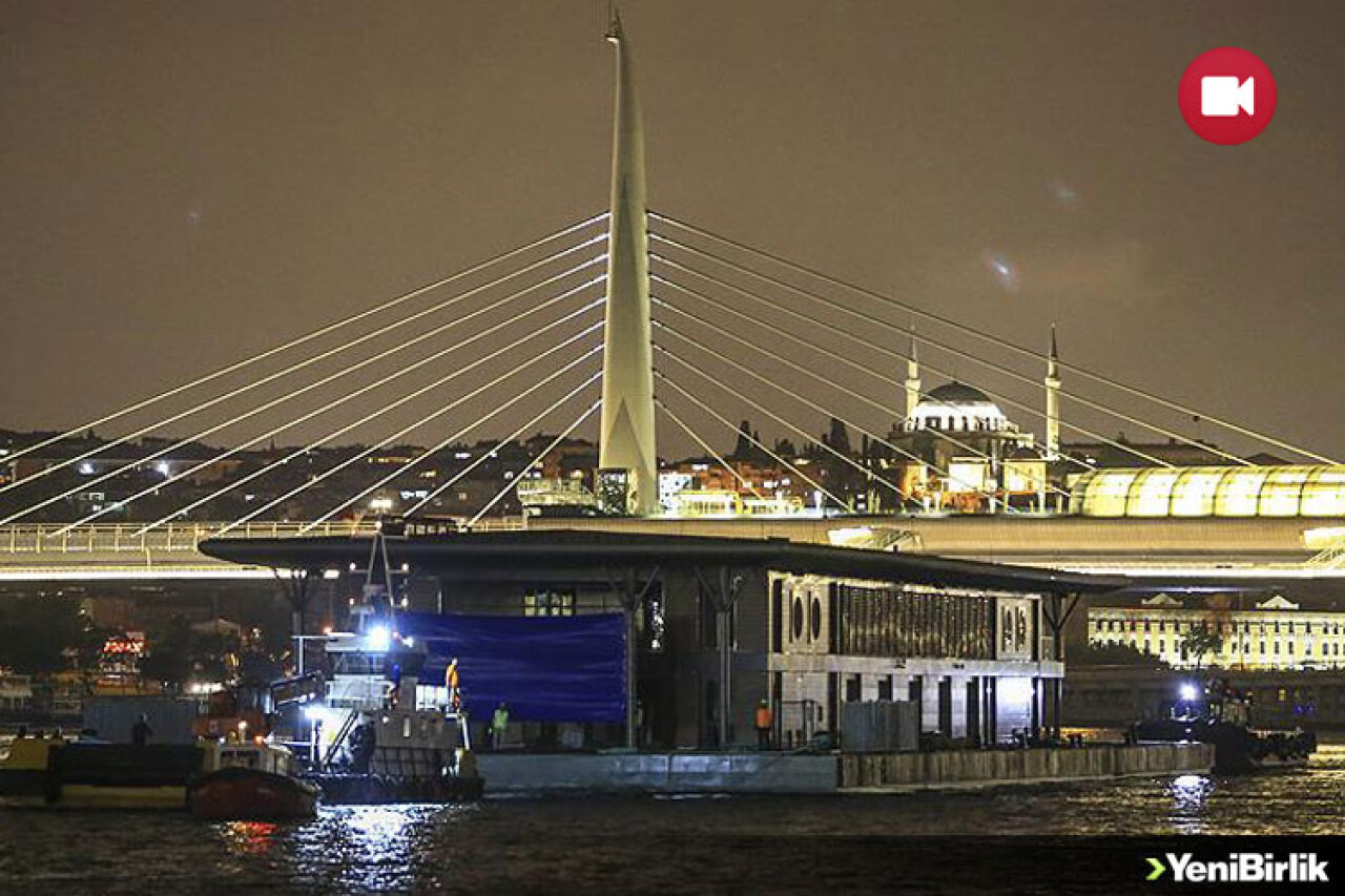 Karaköy'e"Akıllı Yüzer İskele"