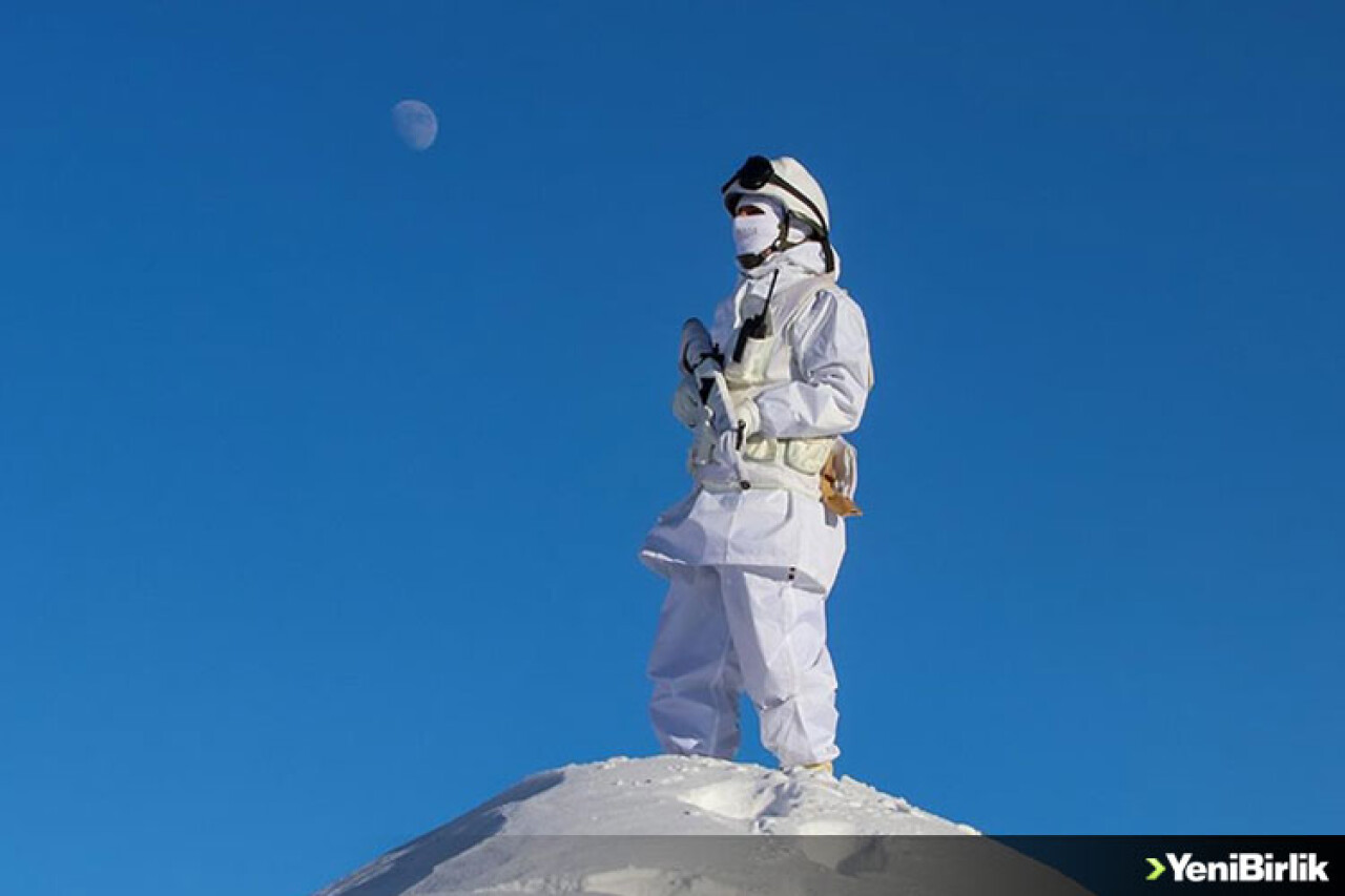 Mehmetçik Irak sınırında teröristlere geçit vermiyor