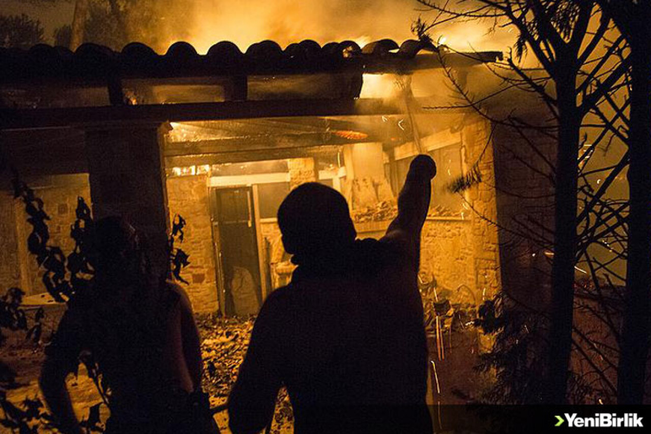 Komşuda Yangın Çok Sayıda Ölü Var