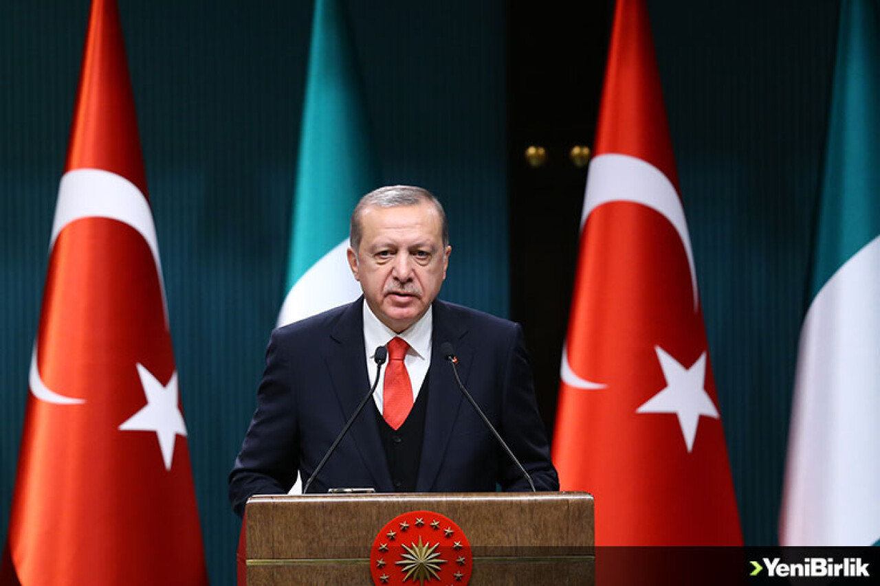 Cumhurbaşkanı Erdoğan: Üç belediye başkanımız istifa hazırlığı içinde