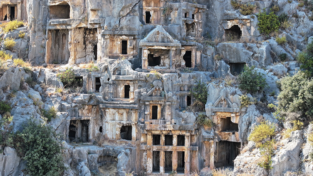 Andriake'nin tarihi atmosferi "Geleceğe Miras Projesi" ile tamamlanacak