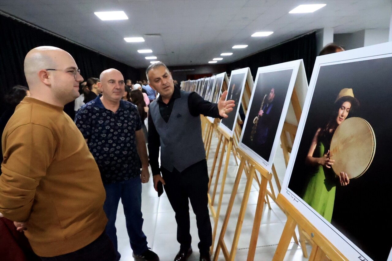 Meriç'in iki yakasındaki müzisyenler aynı sahnede konser verdi