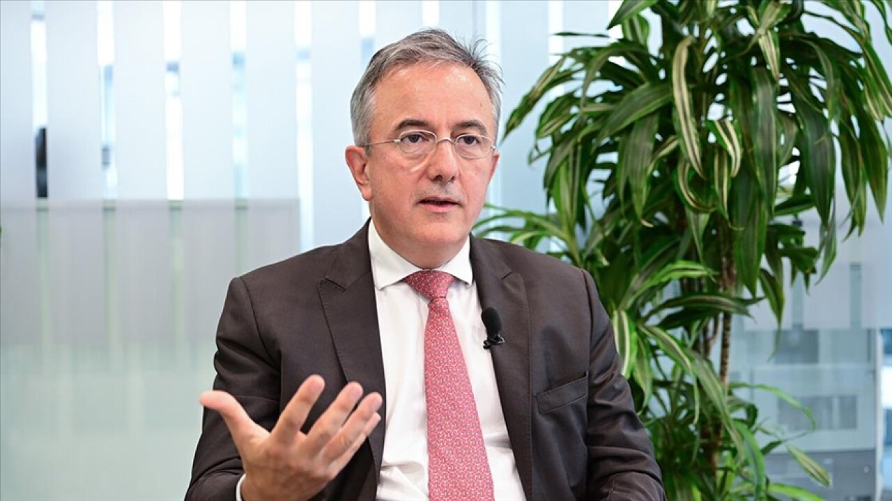 EBRD: Türk ekonomisi yüksek enflasyon döneminden çıkmaya başladı