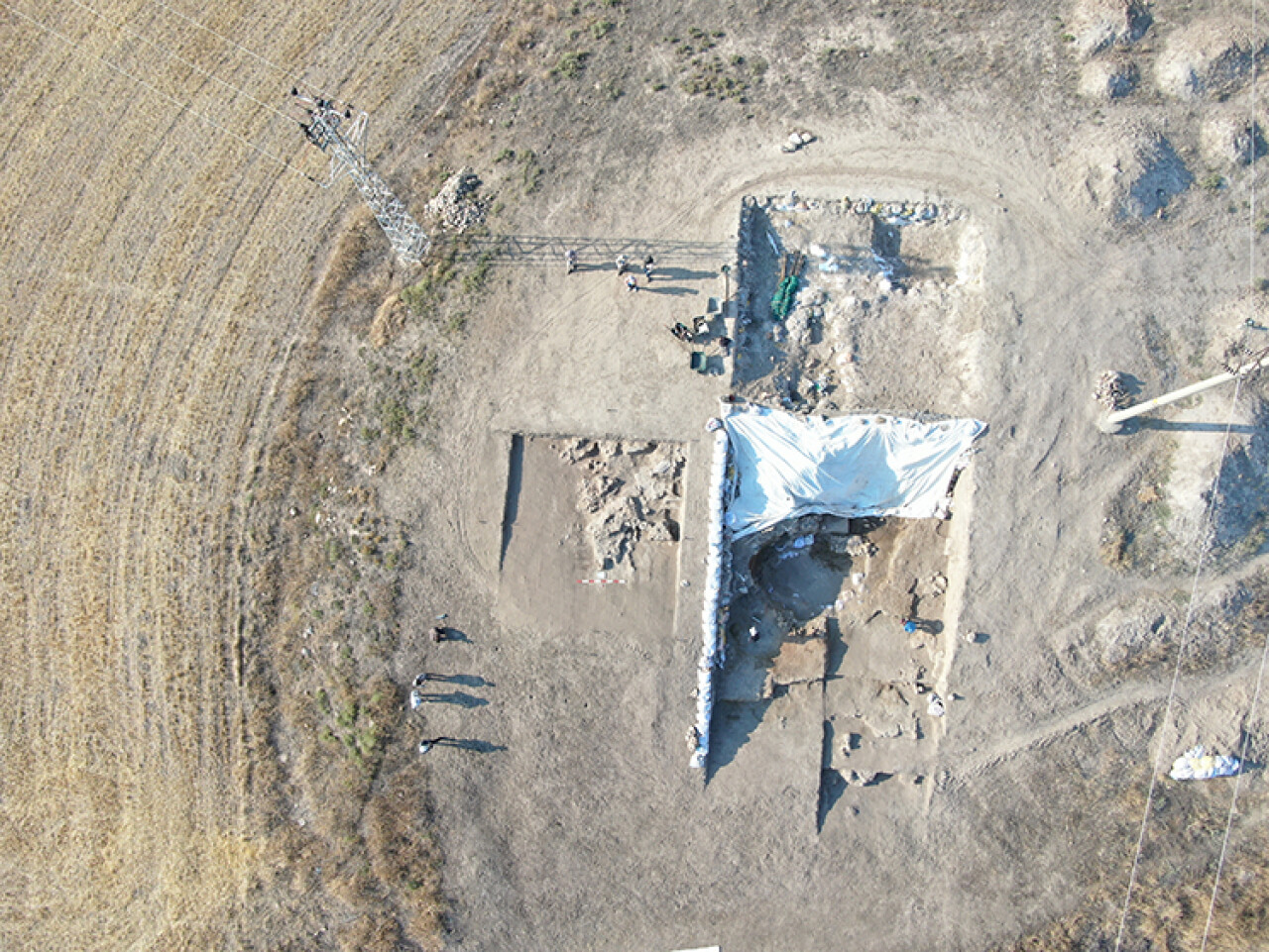 Kayıp şehir Puruşhanda'nın arandığı kazıda tahıl silosu bulundu