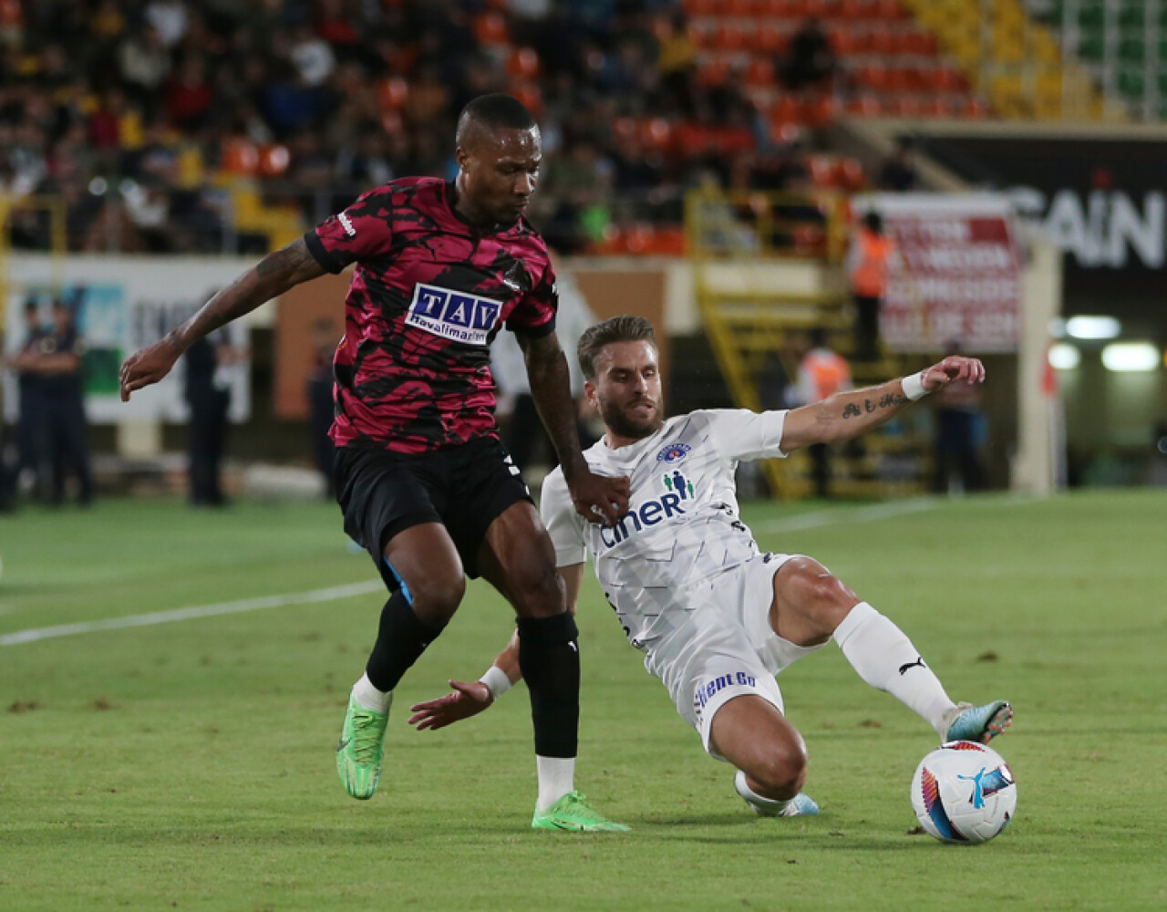 Kasımpaşa, Alanyaspor deplasmanından 3 puanla dönüyor