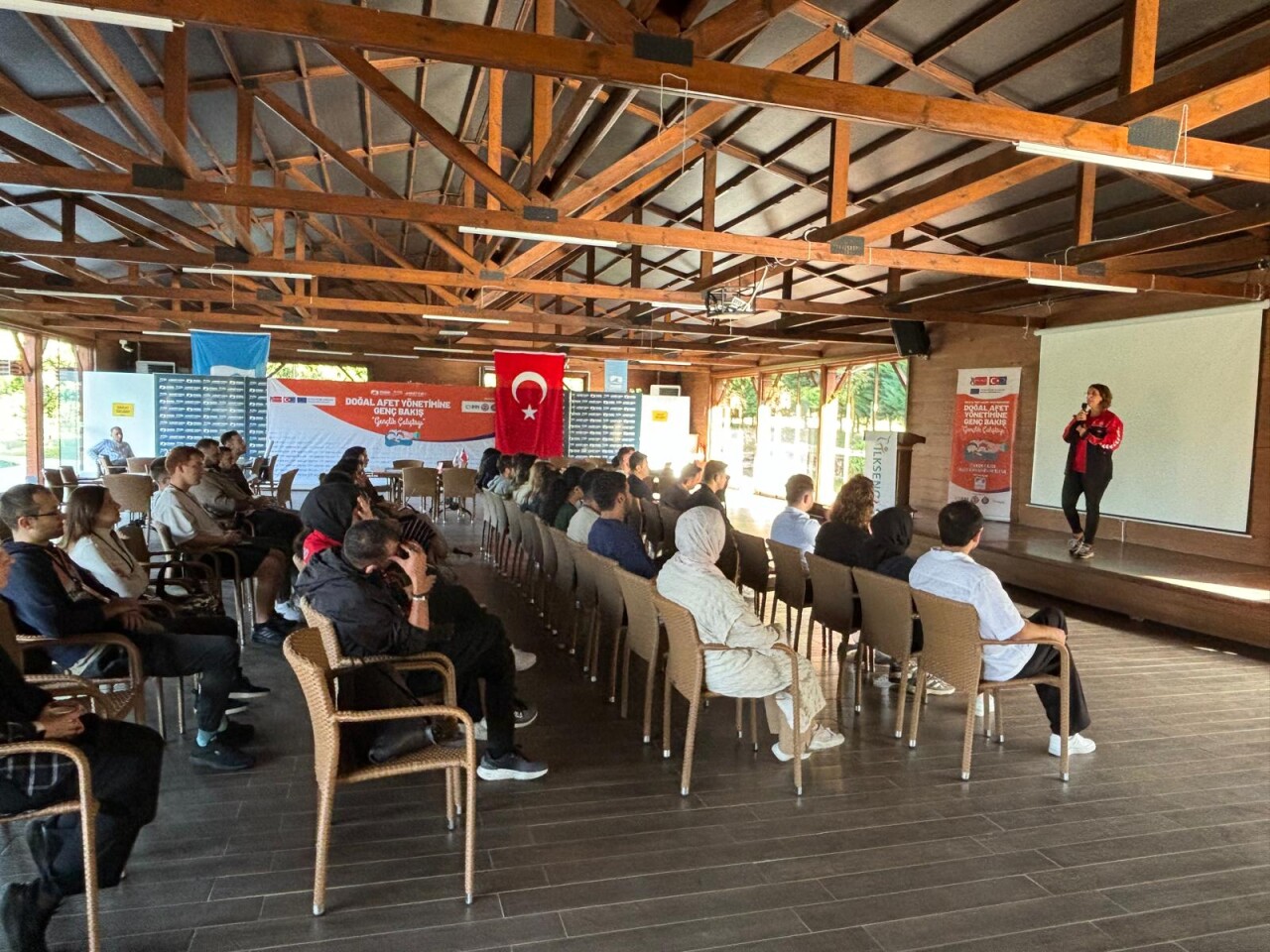 Afetlerdeki sorunlara çözüm ürettiler