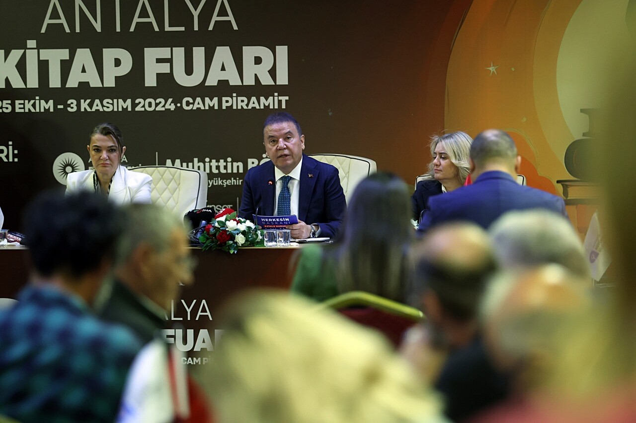 14. Antalya Kitap Fuarı 25 Ekim'de başlayacak