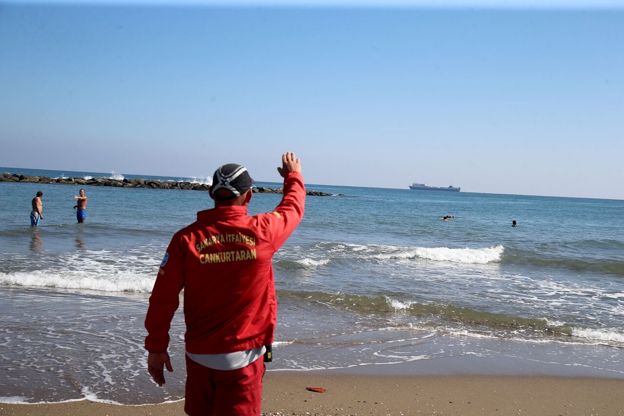 Cankurtaranlar yaz sezonunda 470 kişiyi boğulmaktan kurtardı