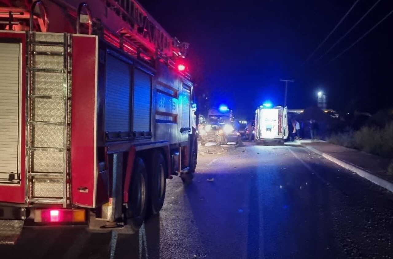 Çorum'da 2 otomobilin çarpıştığı kazada 4 kişi yaralandı