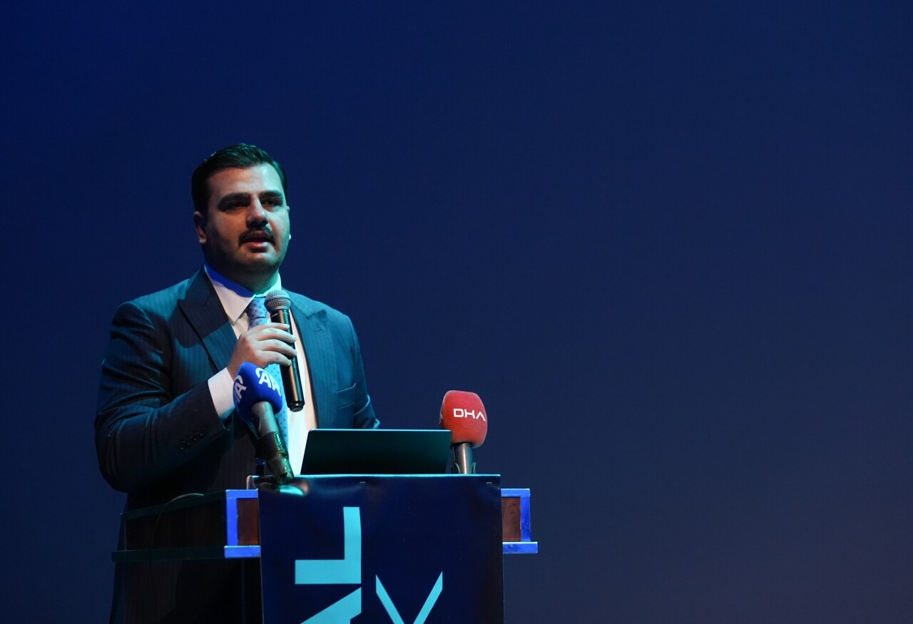 İzmir'de dijital dönüşüm ele alındı