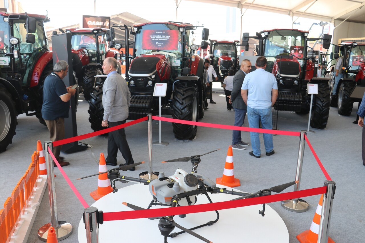 TürkTraktör ürettiği her 3 traktörden birini ihraç etti