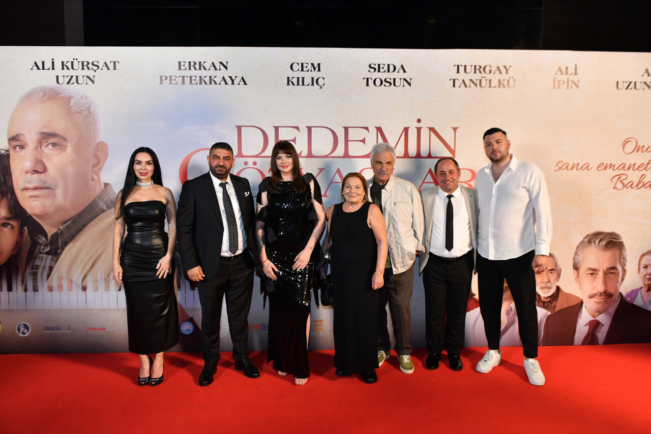 Halil Ergün ve Erkan Petekkaya’nın Filmi Gişede Yine Zirveye Oynuyor!