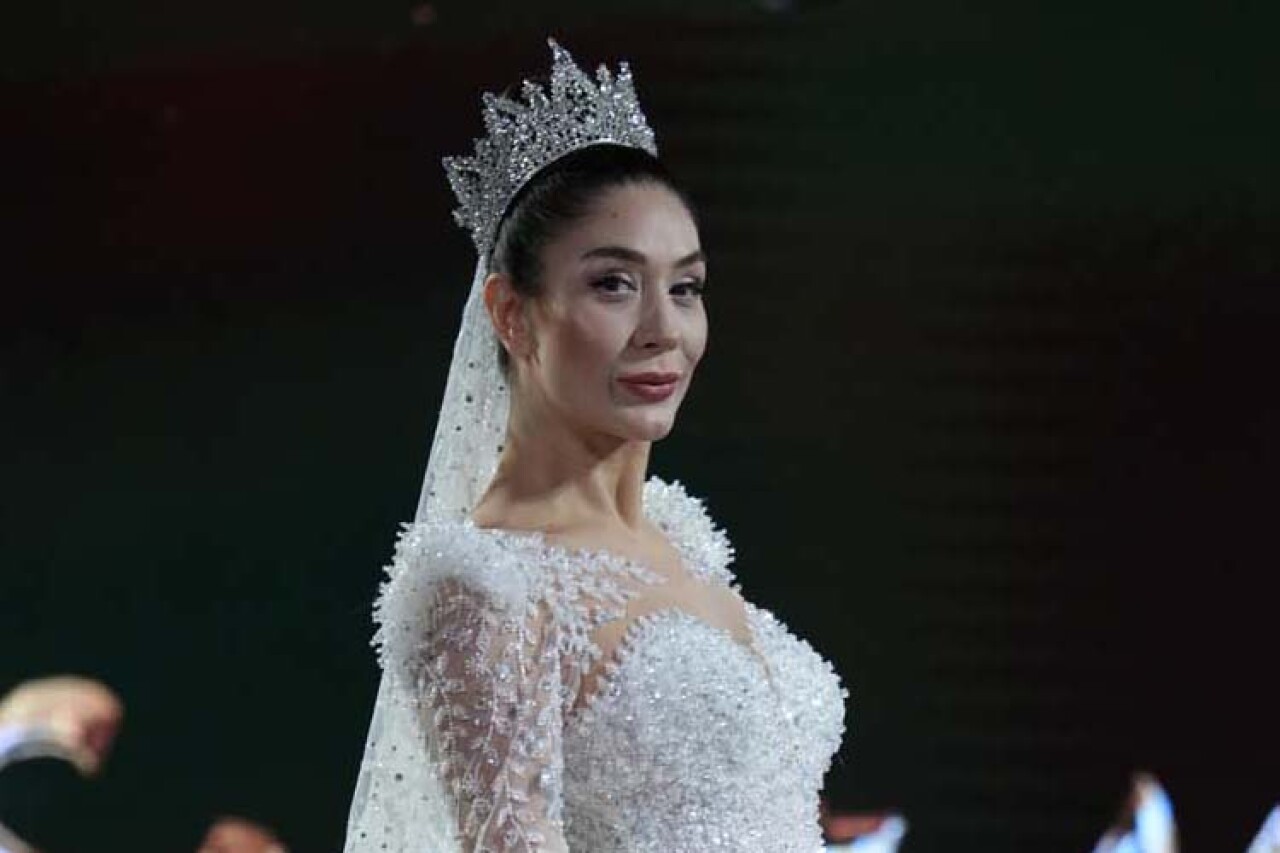 Ece Gürsel'den “Çocuklara Dokunma” protestosu