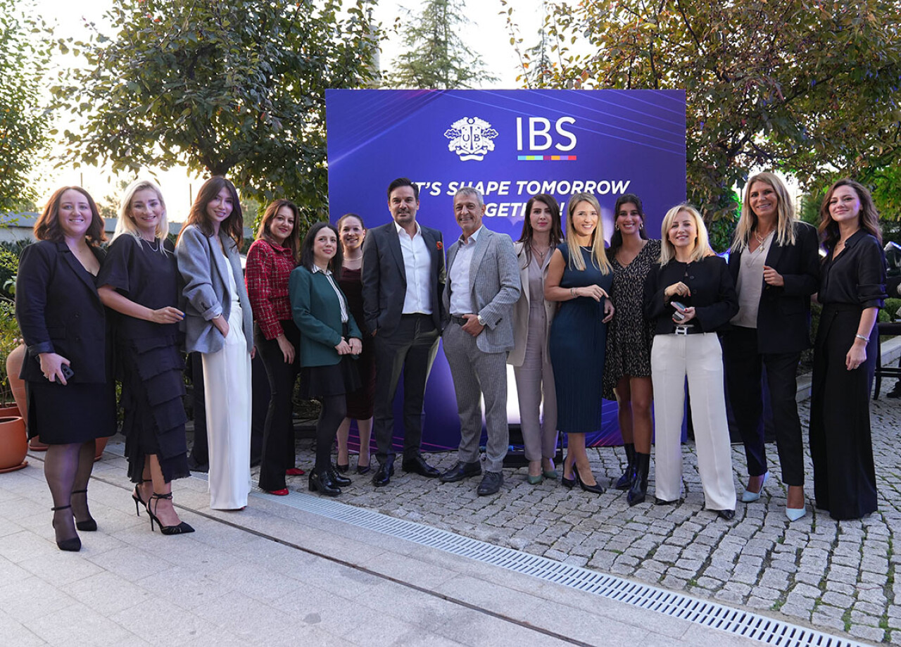 IBS yeni modern ve inovatif ofisinde özel bir davet verdi