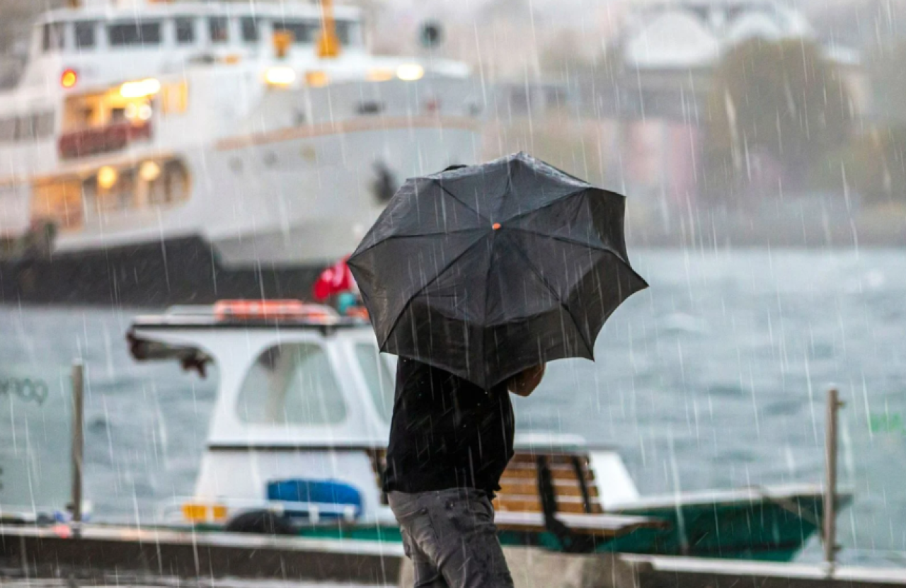 Bu bölgede oturuyorsanız şemsiyesiz çıkmayın!