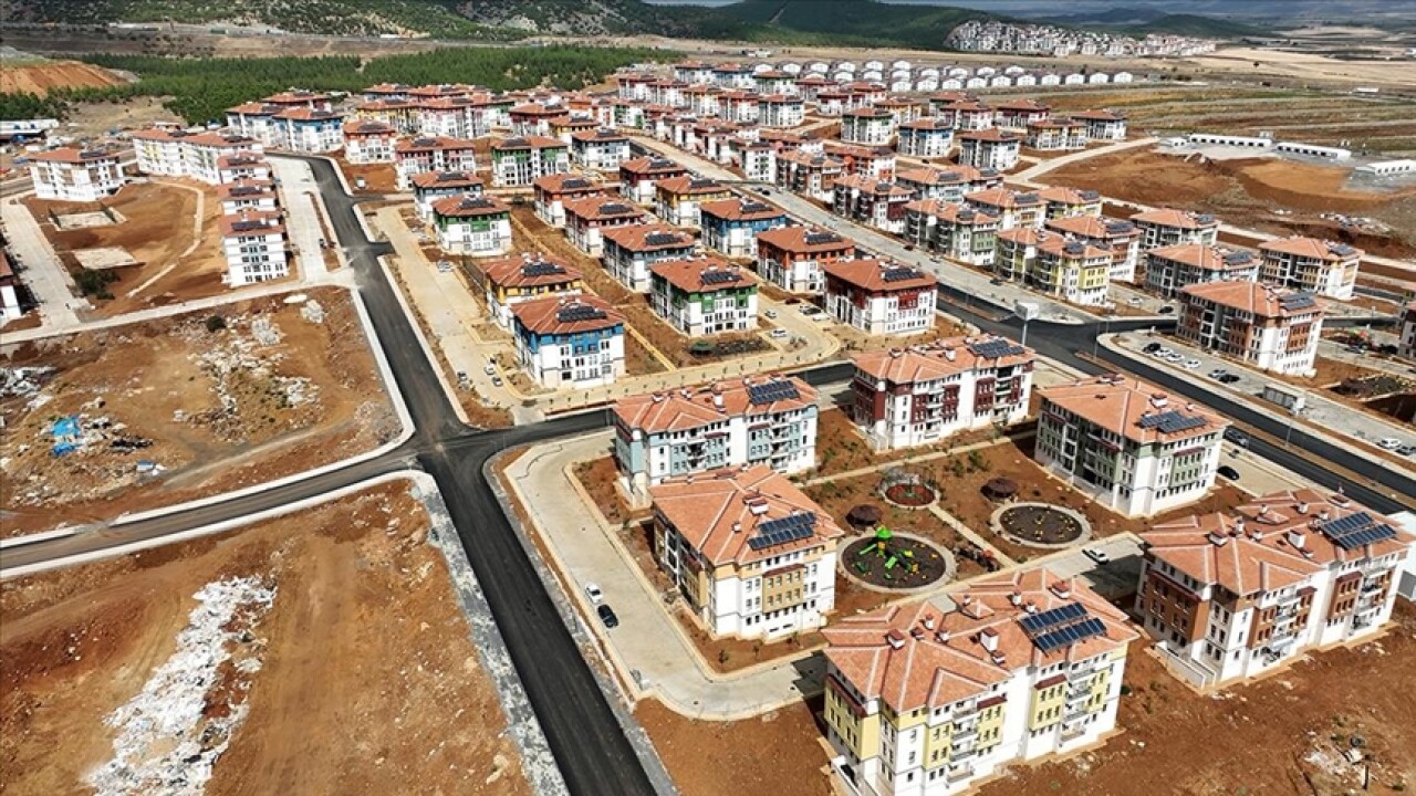 Murat Kurum'dan deprem konutları için güven veren sözler